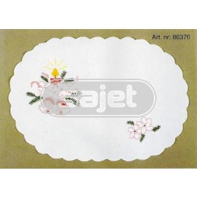 kruissteekkleedje kaars met bloemen en klokken, wit
