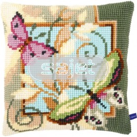 kruissteekkussen decoratieve vlinders-2