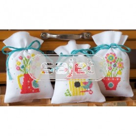 borduurpakket kruidenzakje (3 st.) gieter, vogelhuisje en bloemen