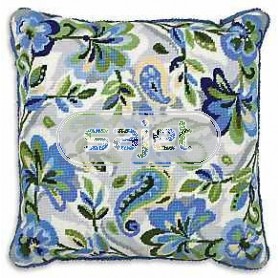 halve kruissteekkussen paisley bloemen in blauw