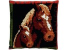 kruissteekkussen paard met veulen