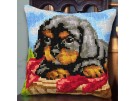 kruissteekkussen rottweiler pup