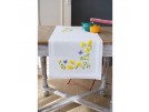 steelsteekloper lentebloemen, wit
